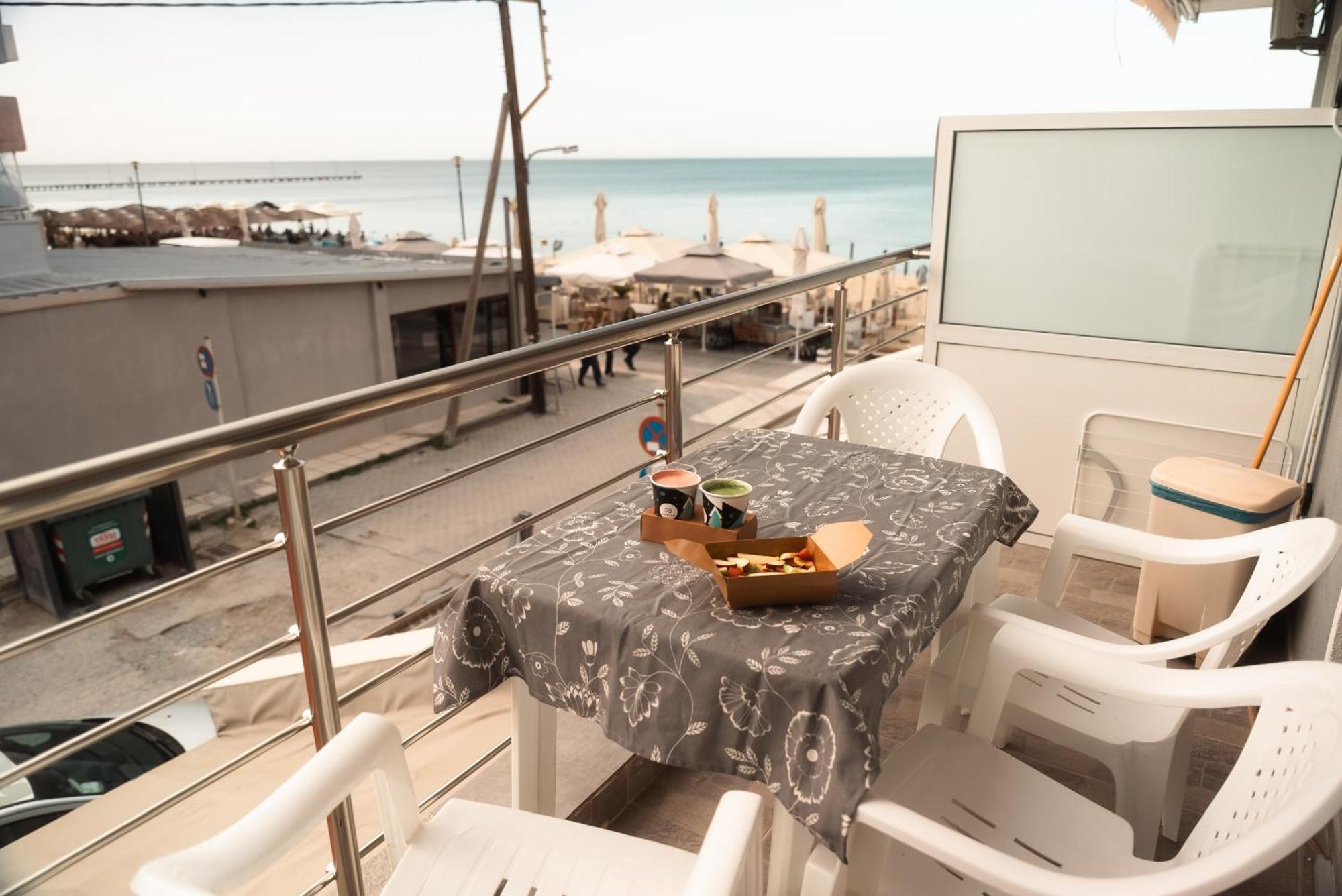 Aktis Sea View Studios Peraía Exteriér fotografie
