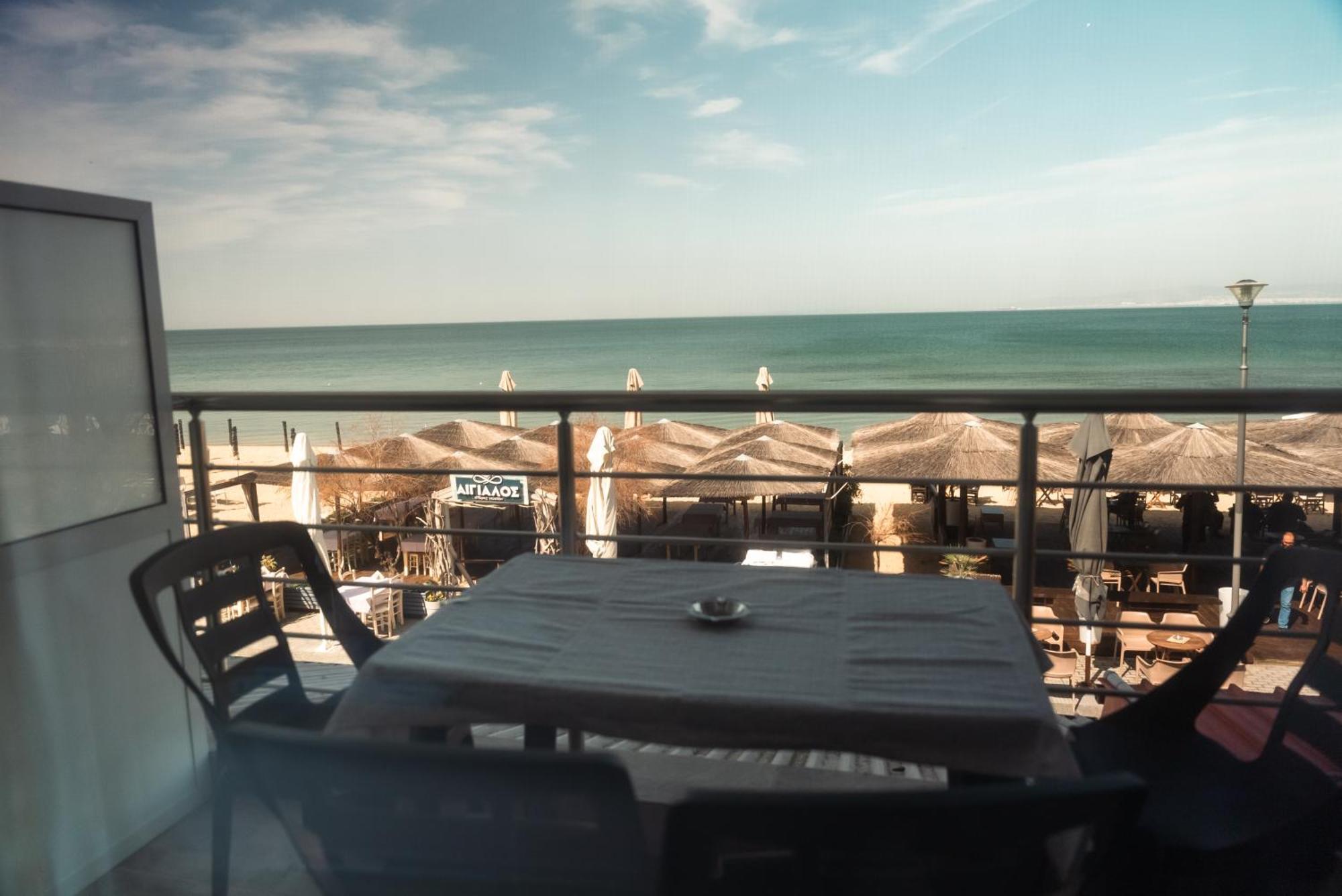 Aktis Sea View Studios Peraía Exteriér fotografie