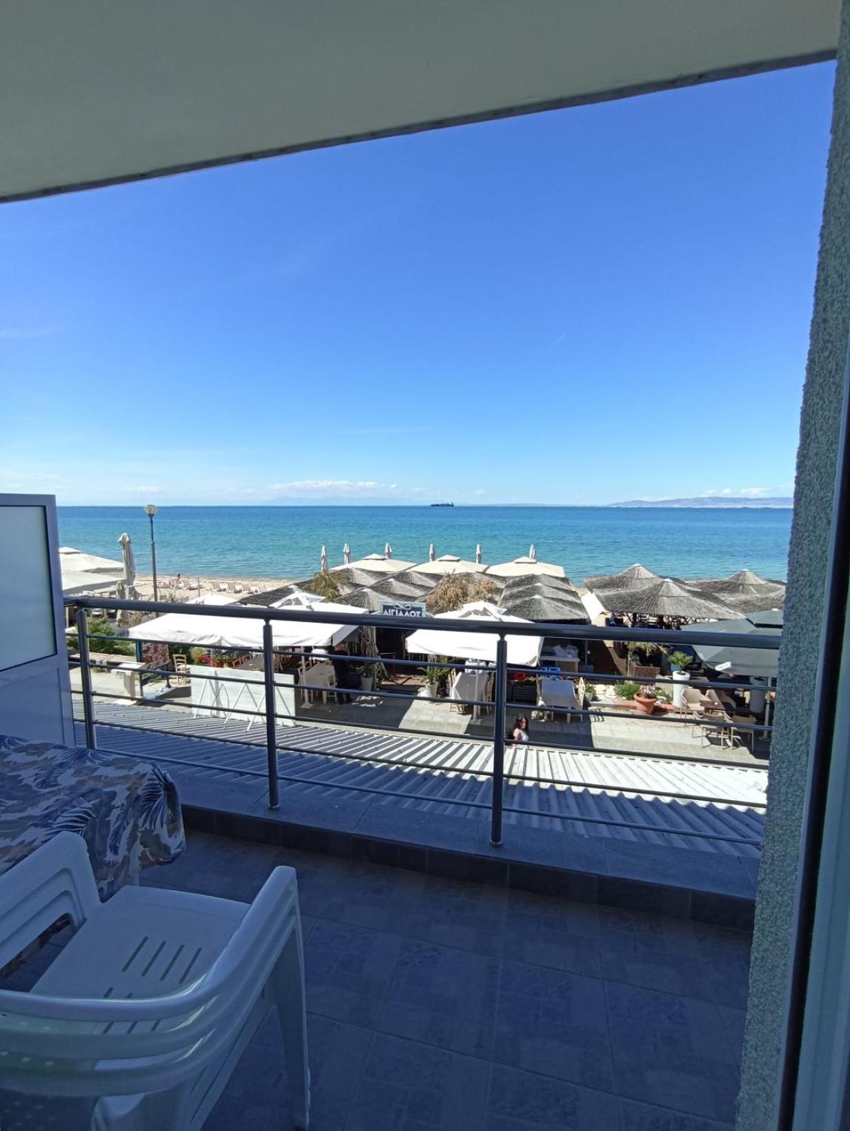 Aktis Sea View Studios Peraía Exteriér fotografie